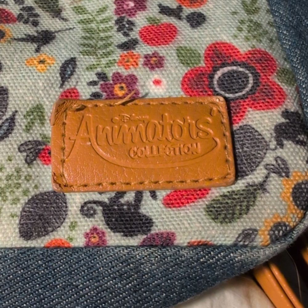 Authentic Disney Animators Tangled Embroidered Fl… - image 5